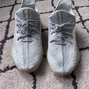 Adidas Yeezy Boost 350